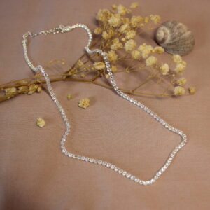 Collar Ariana Grande circones cuadrados.