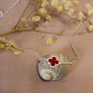 Collar Van Cleef rojo scaled