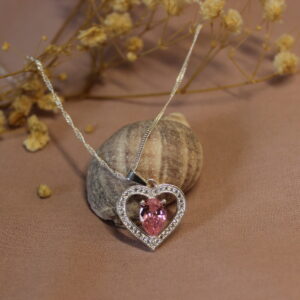 Collar dije de corazon scaled